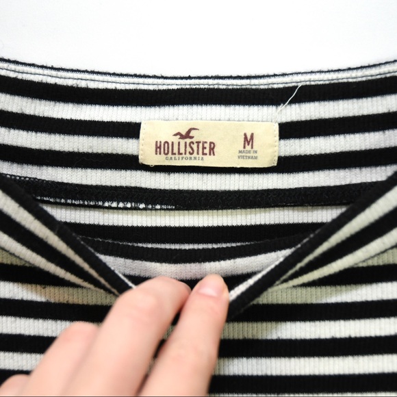 Hollister Off the Shoulder Striped Top - Picture 3 of 4